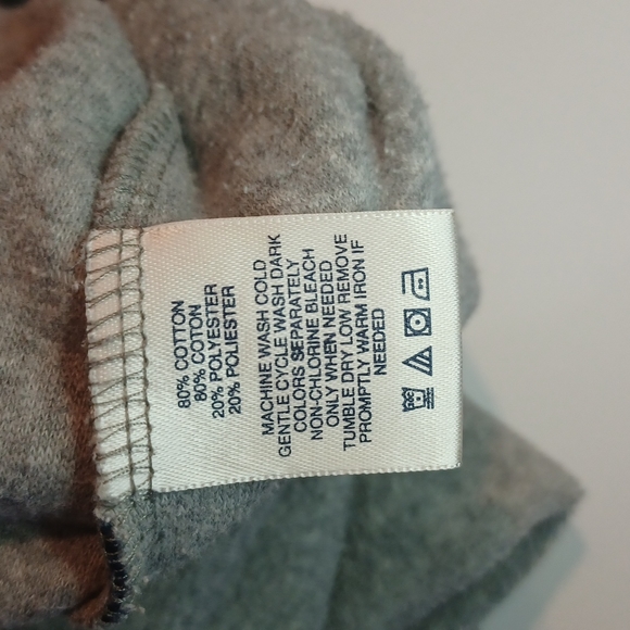 Tommy Hilfiger sleepwear top grey (gray) size s/p fuzzy and warm short sleeves - Picture 7 of 8